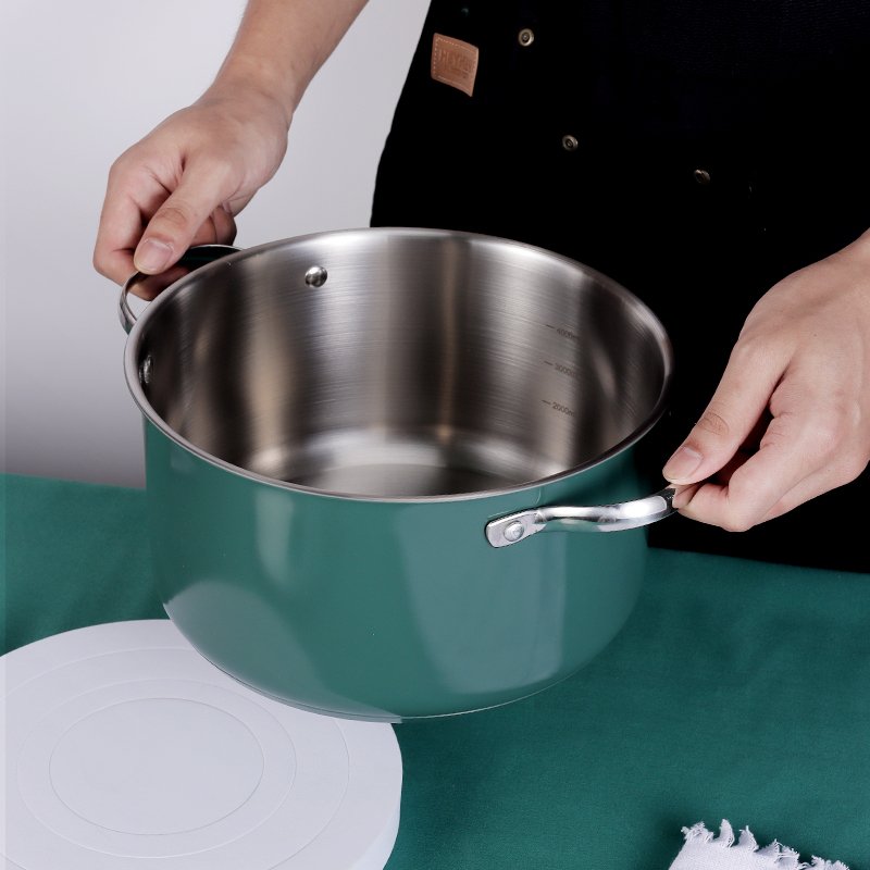Stock fast shipment color green pink ceramic food safety paint stainless steel saucepan casserole cookware set cooking pot set