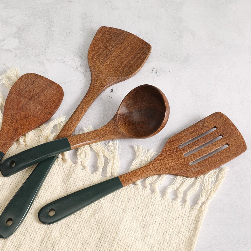 Custom Made Chicken Wing Wood Kitchen Cooking Spatula Spoon Turner Wooden Cooking Tool Cookware Set kitchen utensils sets