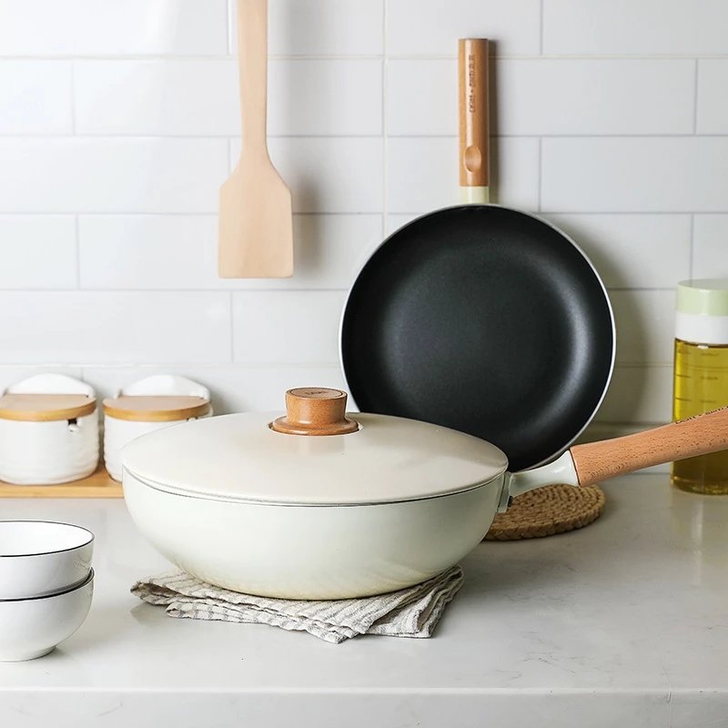 Non-Stick Cooking Wok Set Whit Lid Thickened Kitchen Soup Pot Flat-Bottomed Milk Pan Wooden Handle Pot Cookware Sets
