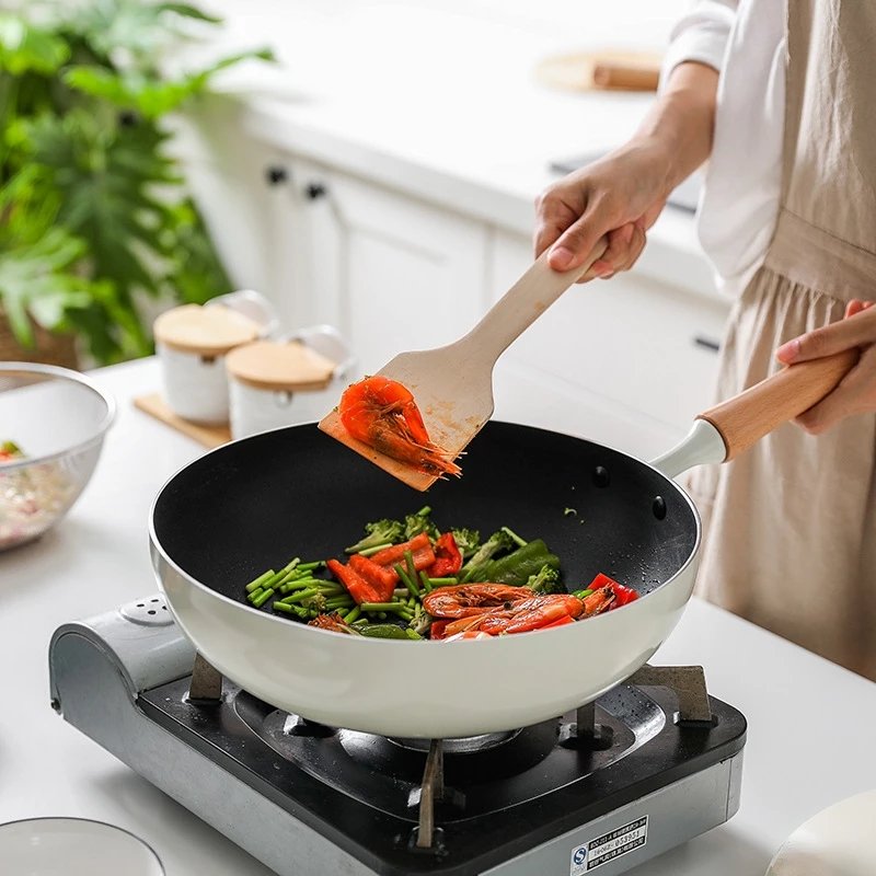 Non-Stick Cooking Wok Set Whit Lid Thickened Kitchen Soup Pot Flat-Bottomed Milk Pan Wooden Handle Pot Cookware Sets