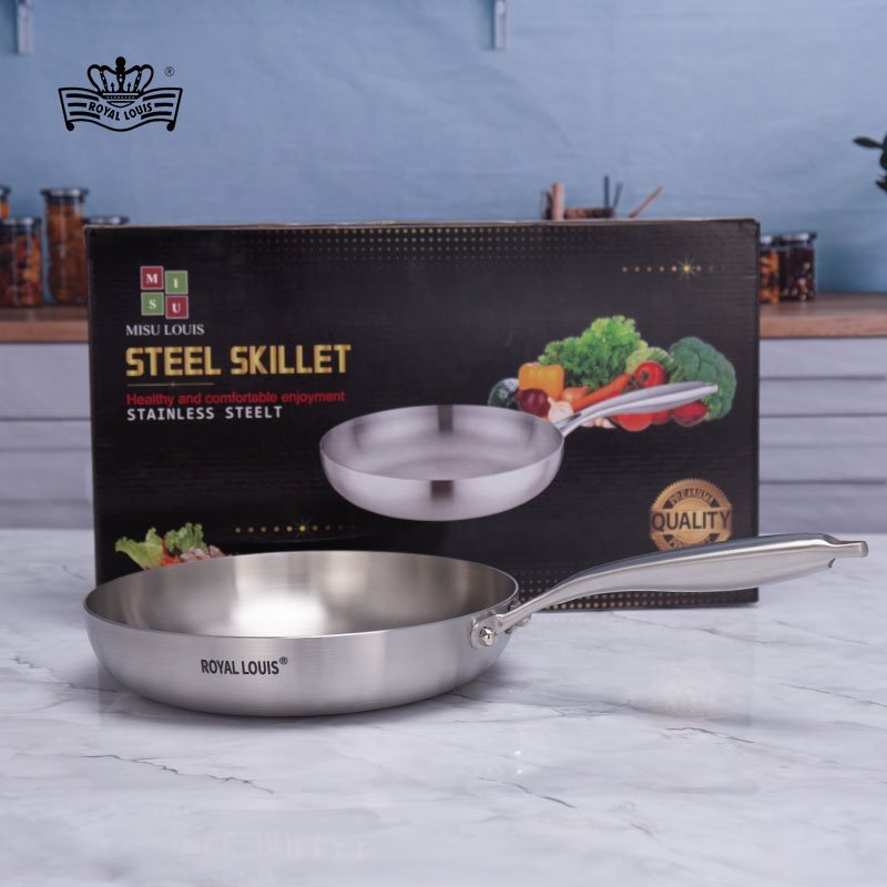 22cm Stainless steel composite three-layer non-stick fry pans steak pot household induction cooker cookware sets