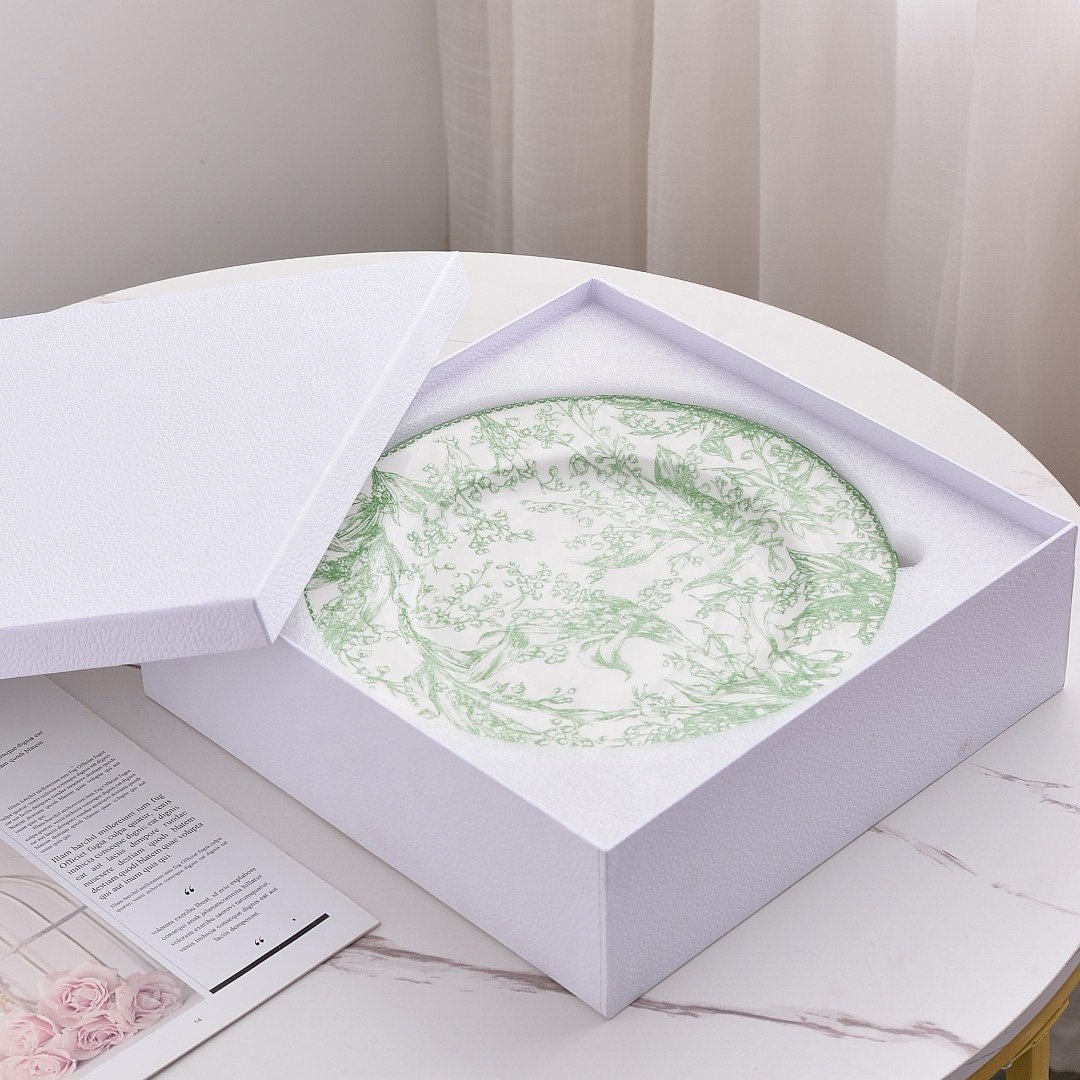 Wholesale European style 3pcs flower patterned bone china plate sets