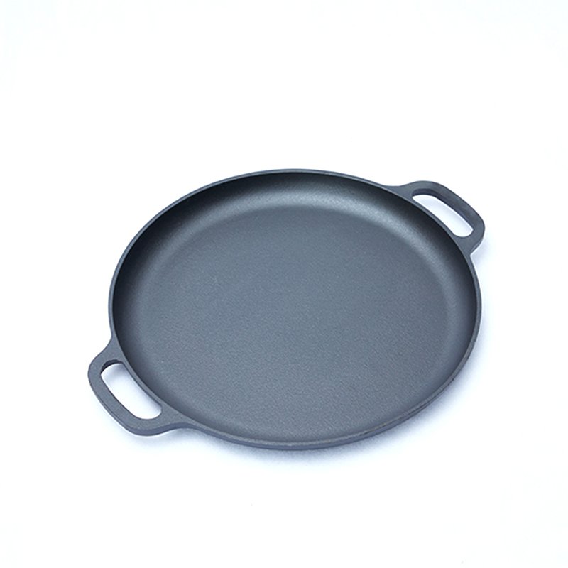 black color vegetable oil coating cast iron camping cookware