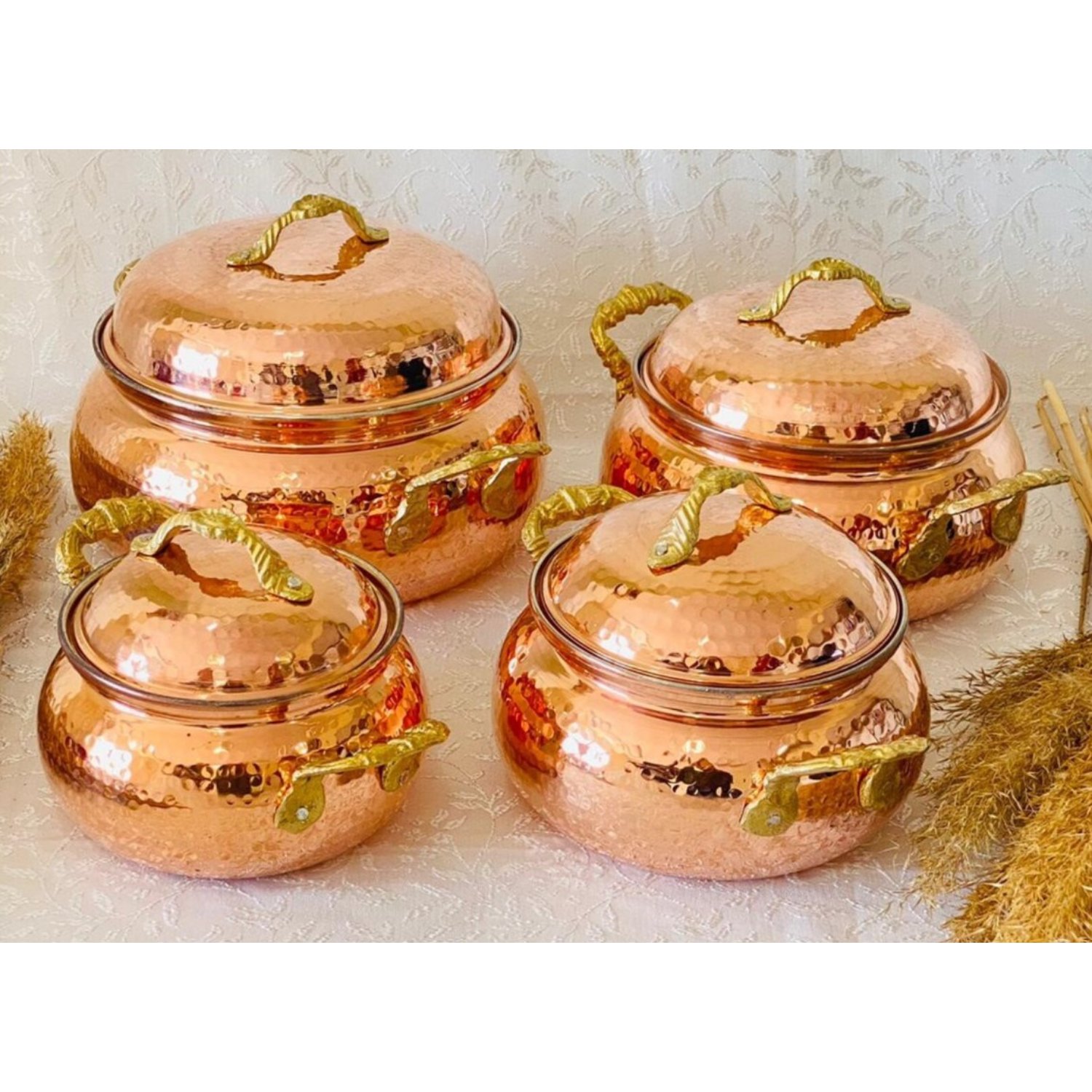 Copper Casseroles in Handmade Design with Lid Perfect for Restaurant Hotelware Food Warming and Storage