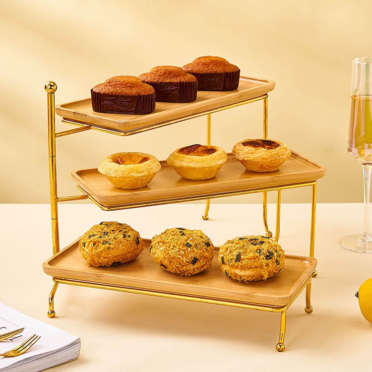 Wedding Party Decoration Dessert Cupcake Display Serving Tray Set Wooden 3 Tier Rotating Cake Stand for Dessert Table