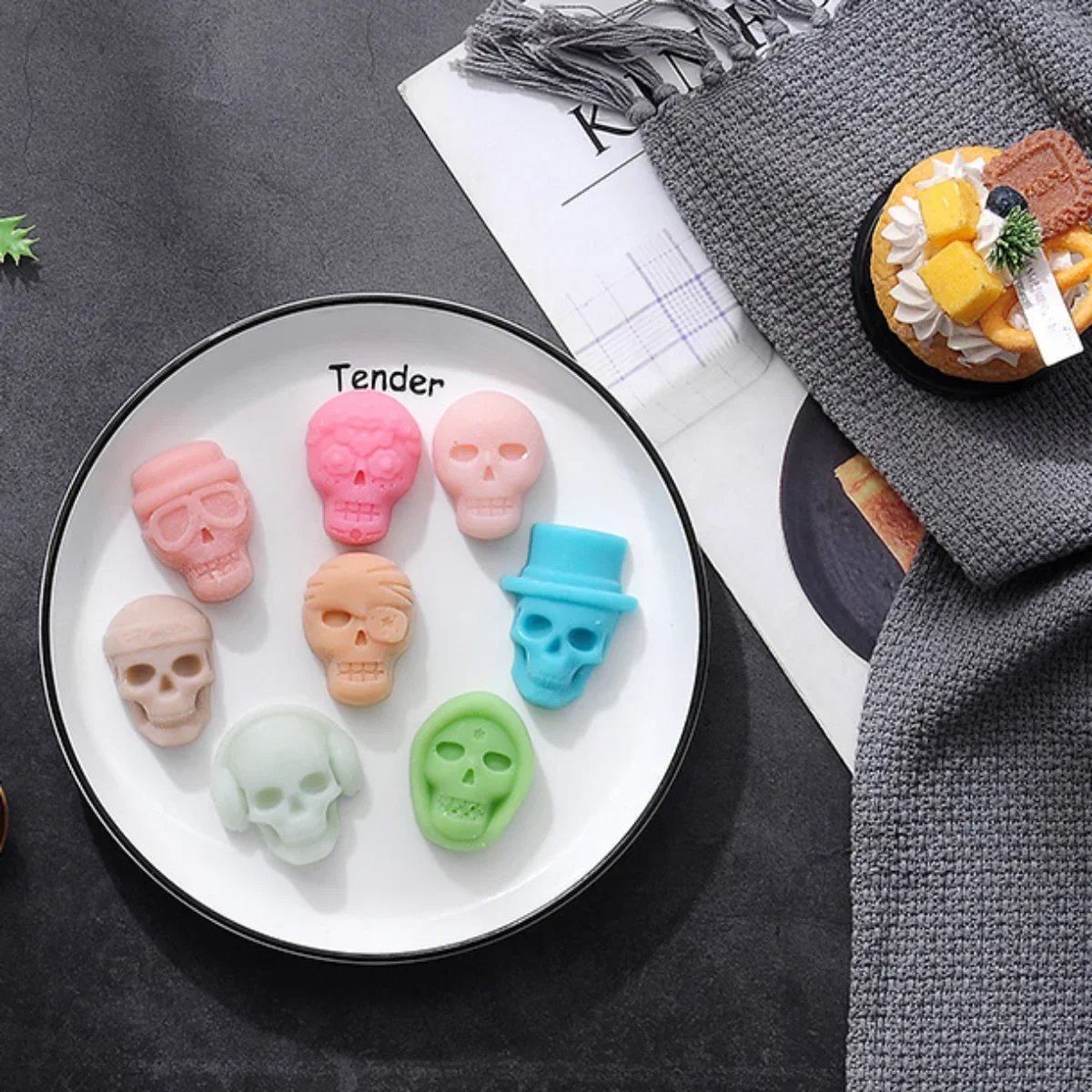 Halloween Moldes Para Velas De Silicona DIY Chocolate Baking Candles Mould Mix Skull Candy Biscuit Mold for Candles Candle Mould