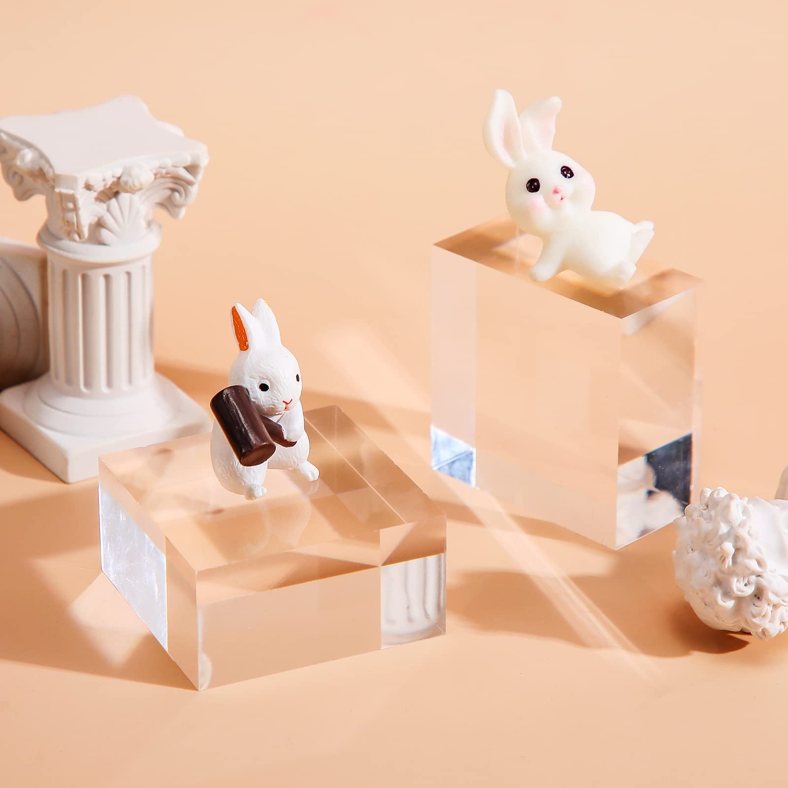 Factory wholesale 4 Pieces High Clear Cube Jewelry Showcase Acrylic Square Display Block for counter Photo Booth Props