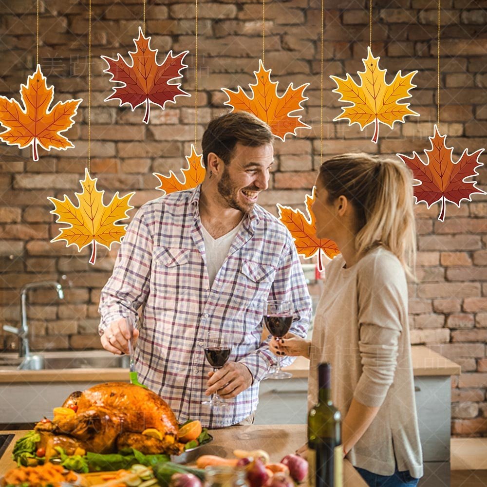 Hot Sale Thanksgiving Day Fall Hanging String Garlands Maple Leaf Garland Autumn Decorations for Home Kitchen Wall hanging sign