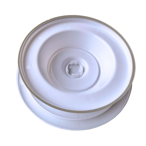 Customized cheap baking cake stand decorating tools plastic turntable non slip Cake turntable with mixer color box package