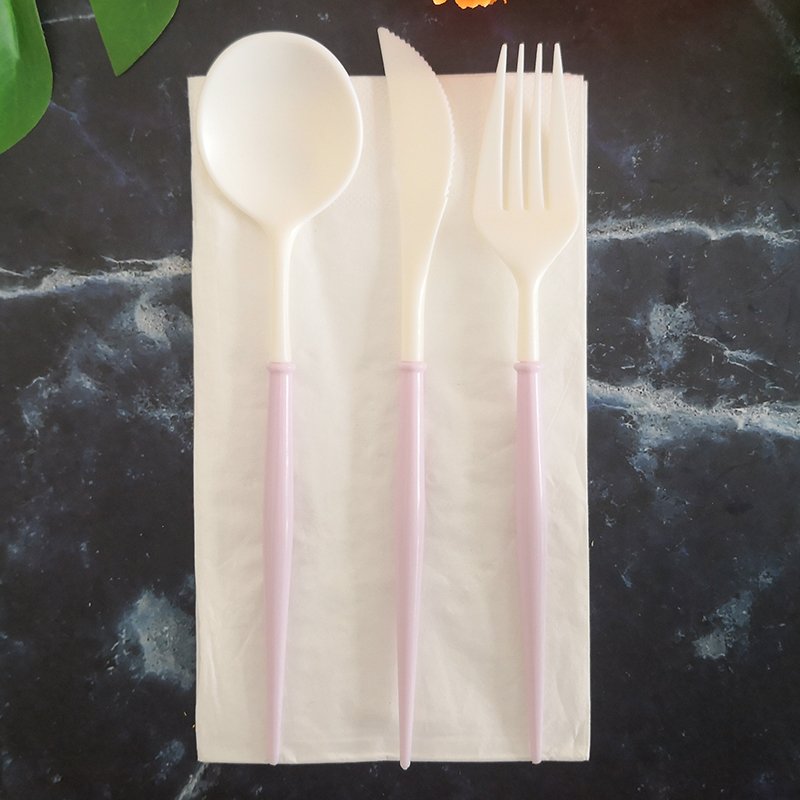 BPA free Plastic Disposable Dinnerware Set Cutlery Set Purple Red Yellow Knife/Fork/Spoon/Napkin 20cm for Parties Supplies
