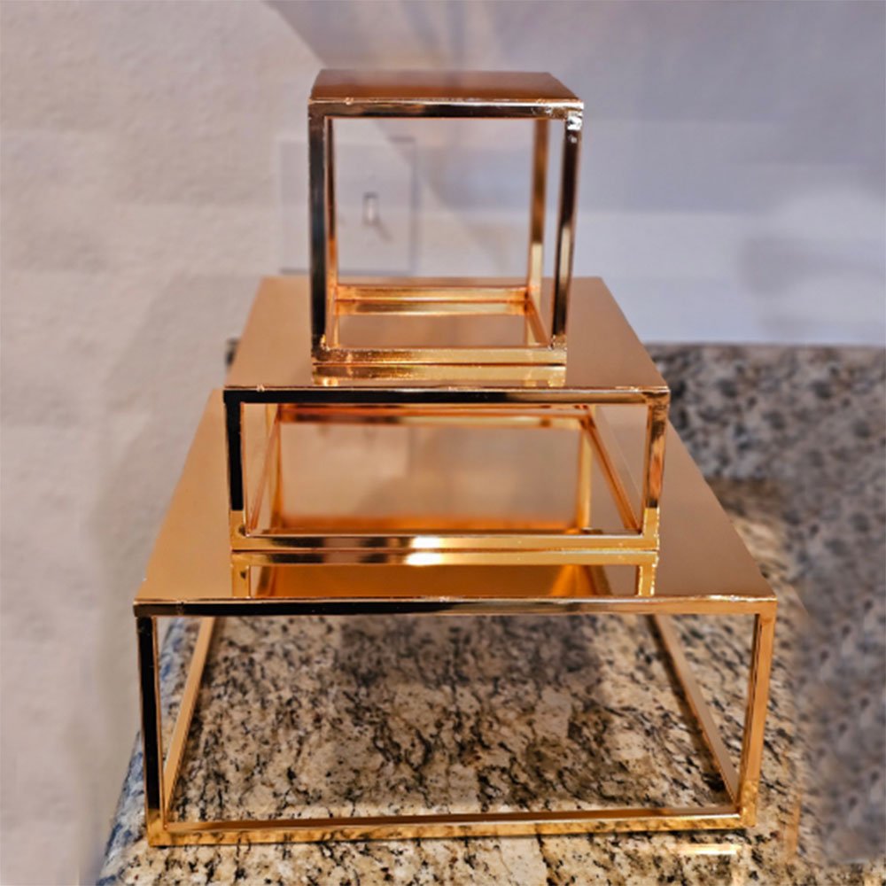 Factory wholesale Gold Metal wedding decorating supplies Iron Dessert Table Cake Decoration Display Rack Tray for party supplies