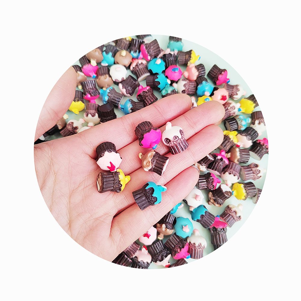 Mini 3D Cream Cup Cake Resin Charms 100pcs Kawaii Doll House Food for DIY Jewelry Earring Keychain Decorative Supplies
