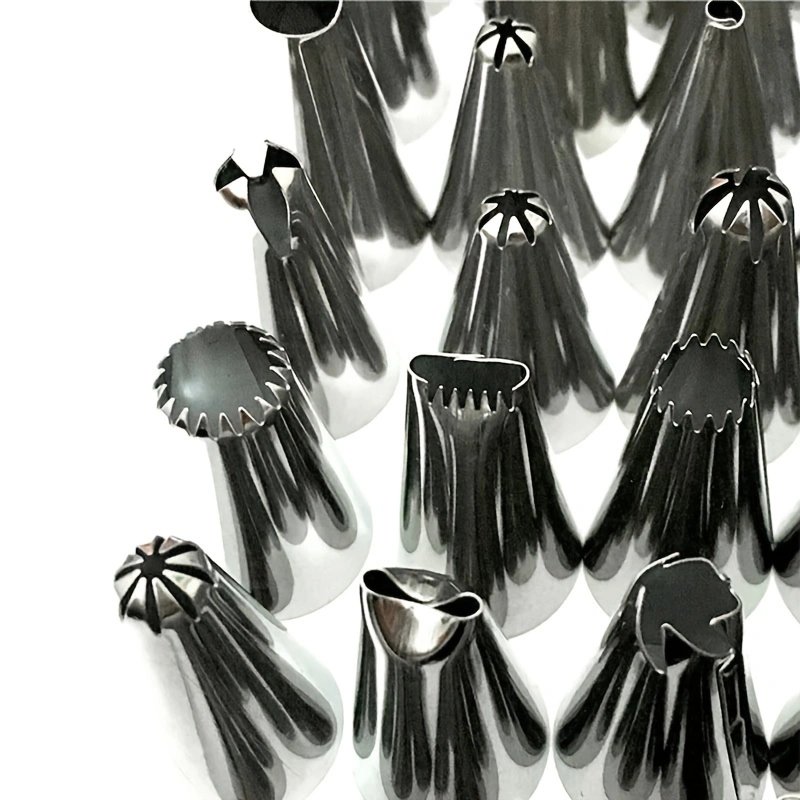 Wholesale 48pcs Stainless Steel Cake Piping Nozzles Set for Cream Decorating Baking Essential Tools
