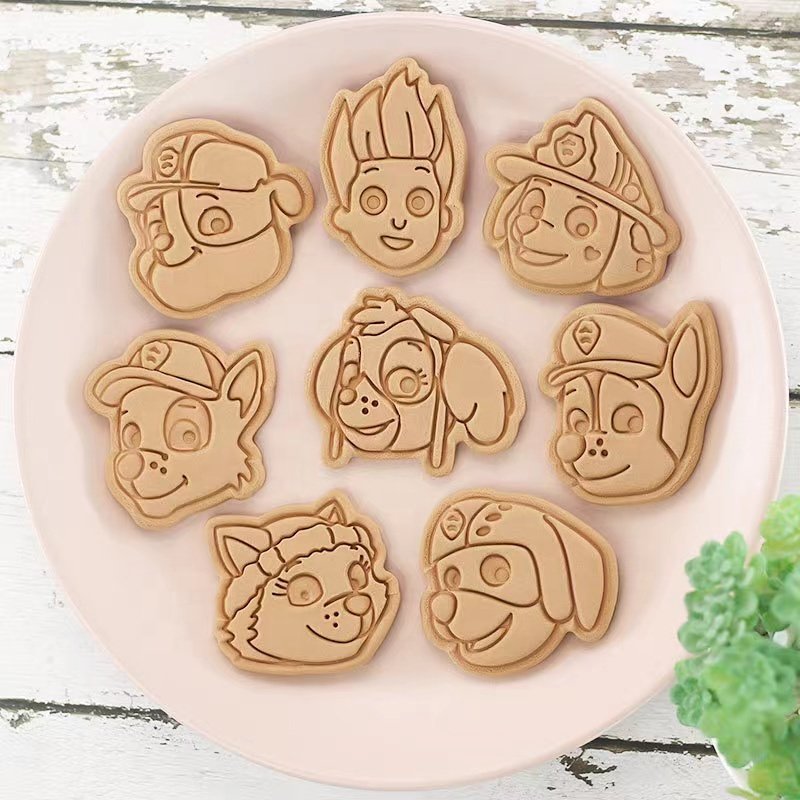 2023 Hot Sales Cartoon Dog Cookies Cutter Mold Biscuit Mold Candy Fondant Tool For Diy Baking For Cake Decorating Suppliers