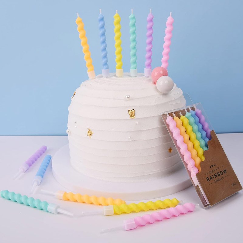 Creative Curve Internet celebrity romantic heartstrings macaron colored threaded birthday cake decoration party candles