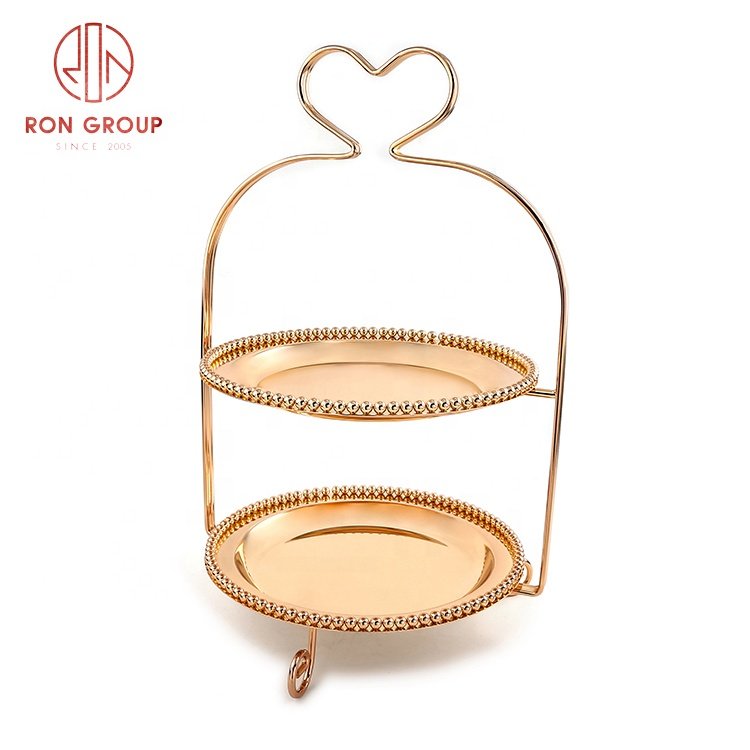 Wholesale luxury buffet restaurant metal dessert tray set two tier banquet party use gold cake stands for wedding cakes