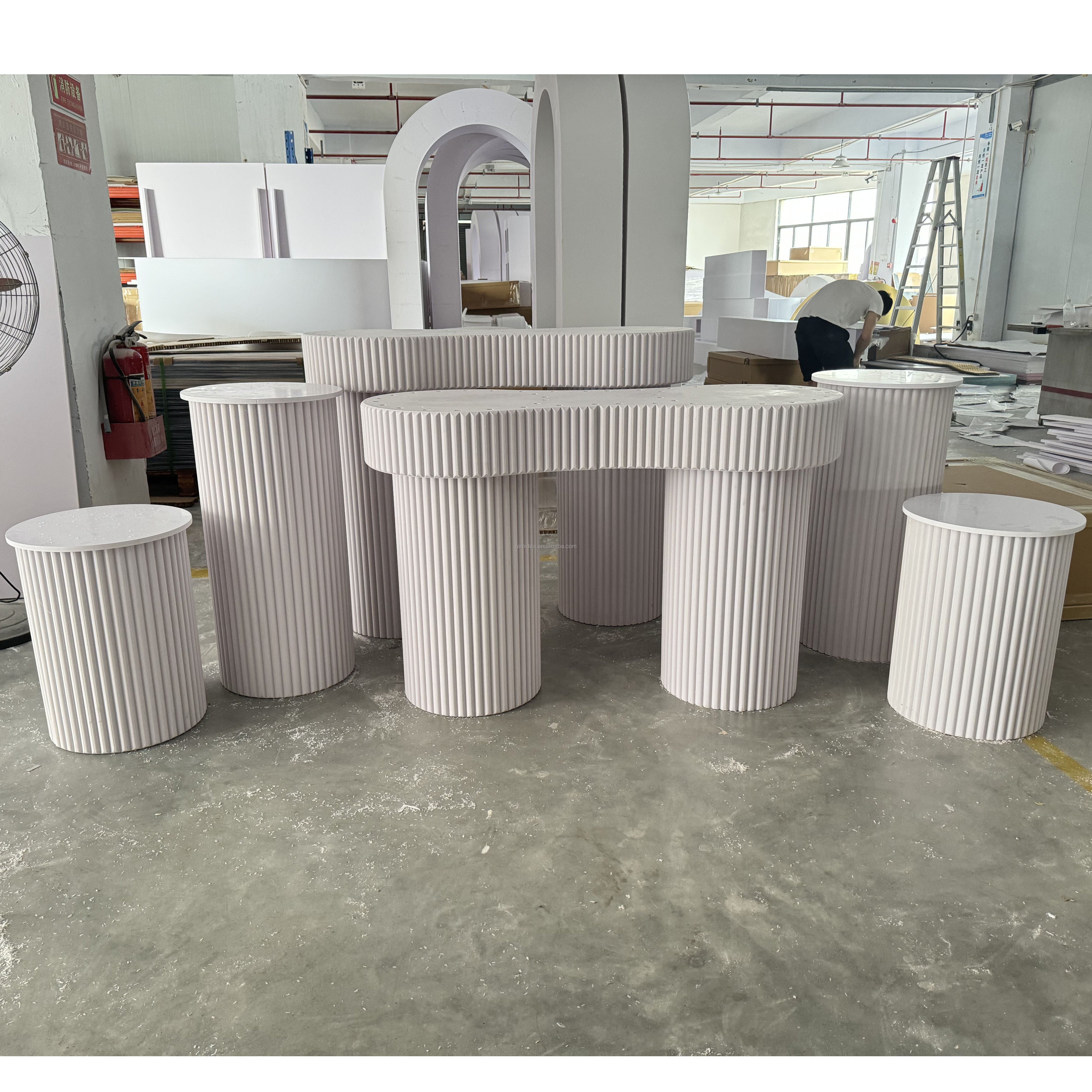 Wedding Decor Top Quality Flower Stand Round Cake Plinth Cylinder Display Stand Decoration Supplies