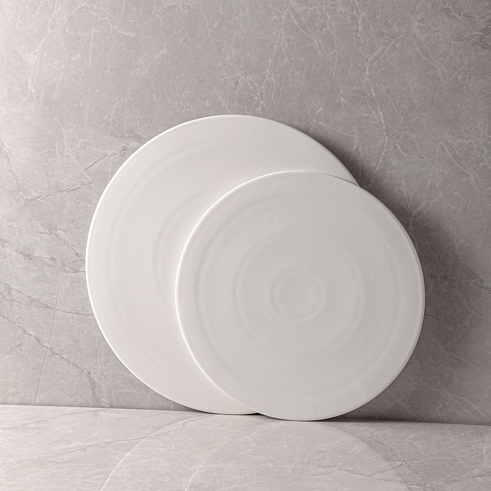 Jiujiuju Manufacturer Ceramic Round Flat Serving Platter for Cake Dessert Hotel Buffet Use Dinnerware 12" Porcelain Pizza Ttry