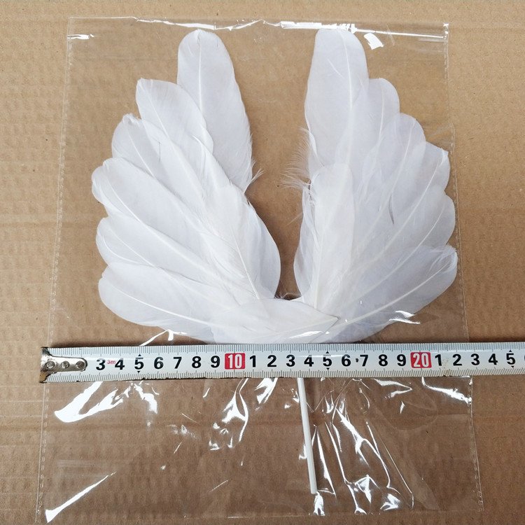 Hot selling Black White Pink Red Feather Insert Baking Supplies Beautiful Angel Wings Wedding Birthday Cake Toppers