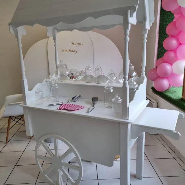 Customized wooden candy cart With wheels for wedding children wood display racks party decoration sweet bar cake candy carts