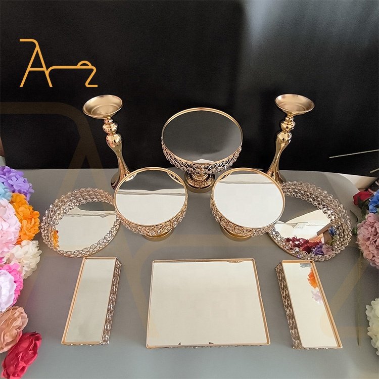 Wholesale wedding birthday table decoration dessert cake tower western style metal display pastry tray cake stands for events