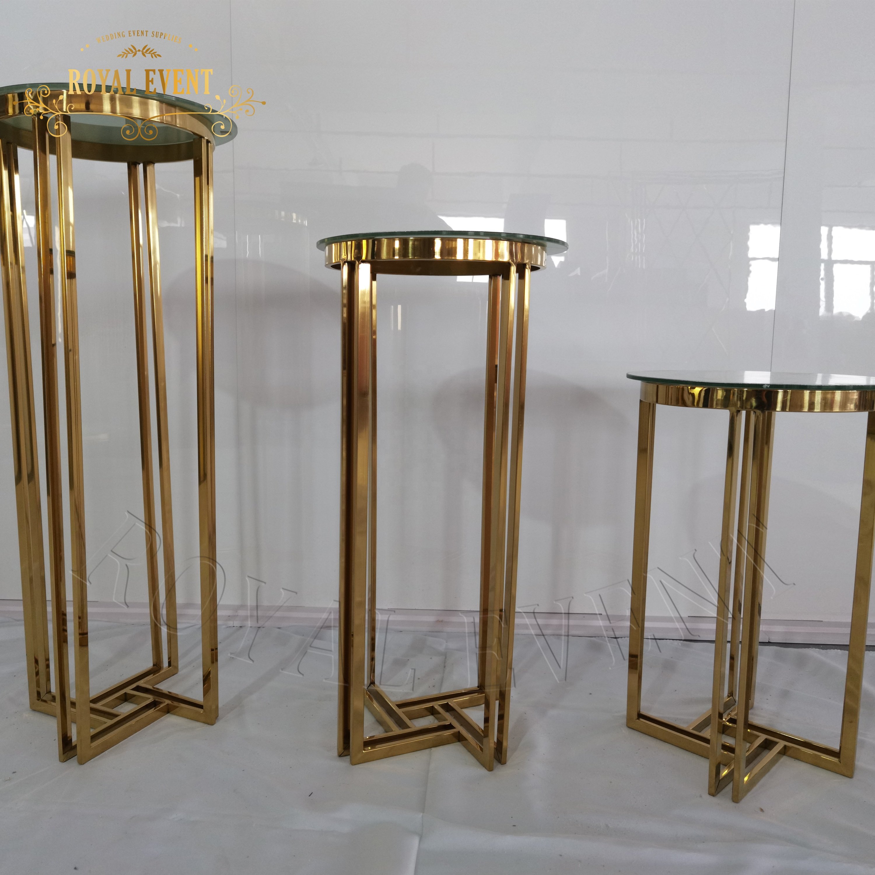 Hot selling Stainless Steel Cake Table set Wedding decoration cake display stand round metal Dessert Plinths for Hotel reception