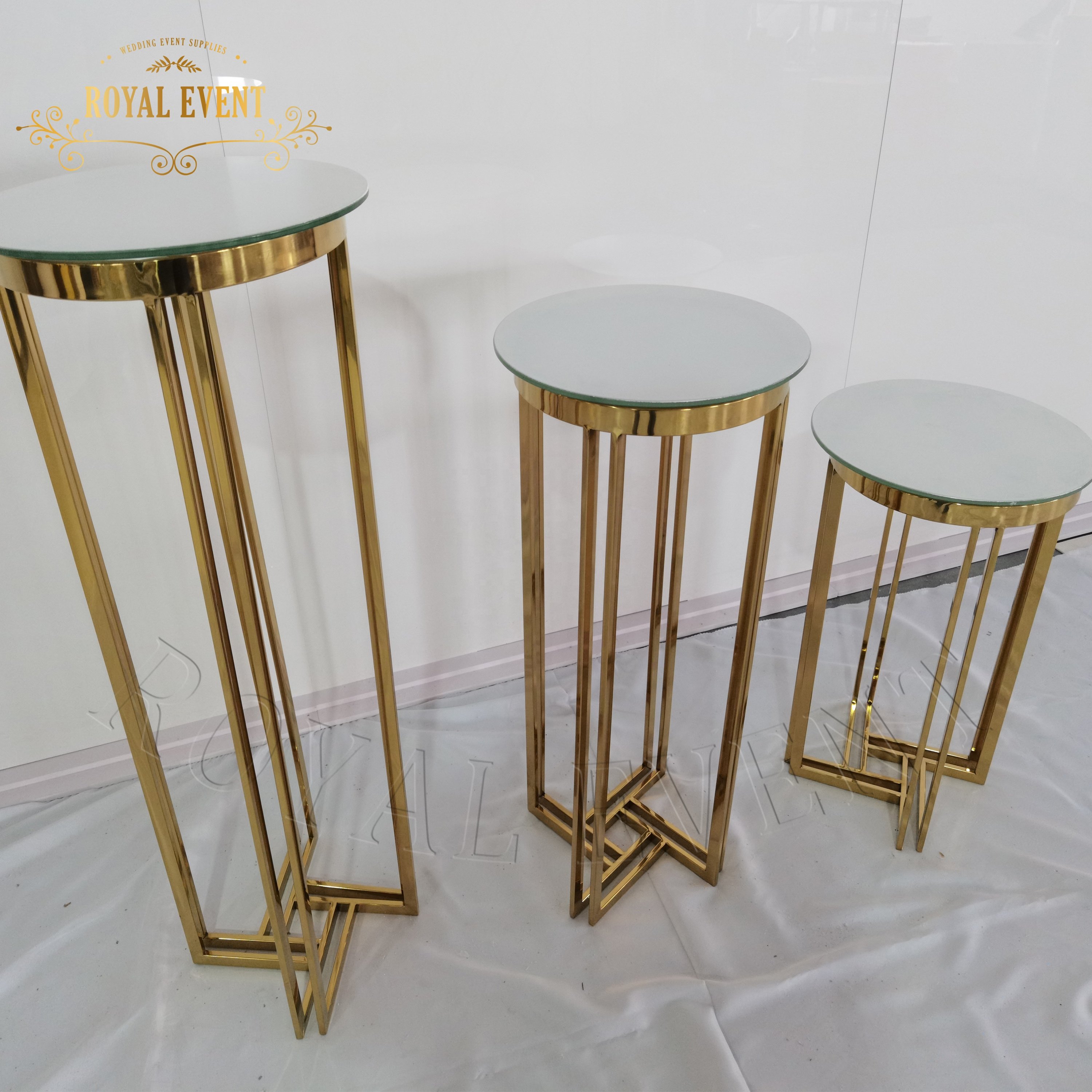 Hot selling Stainless Steel Cake Table set Wedding decoration cake display stand round metal Dessert Plinths for Hotel reception