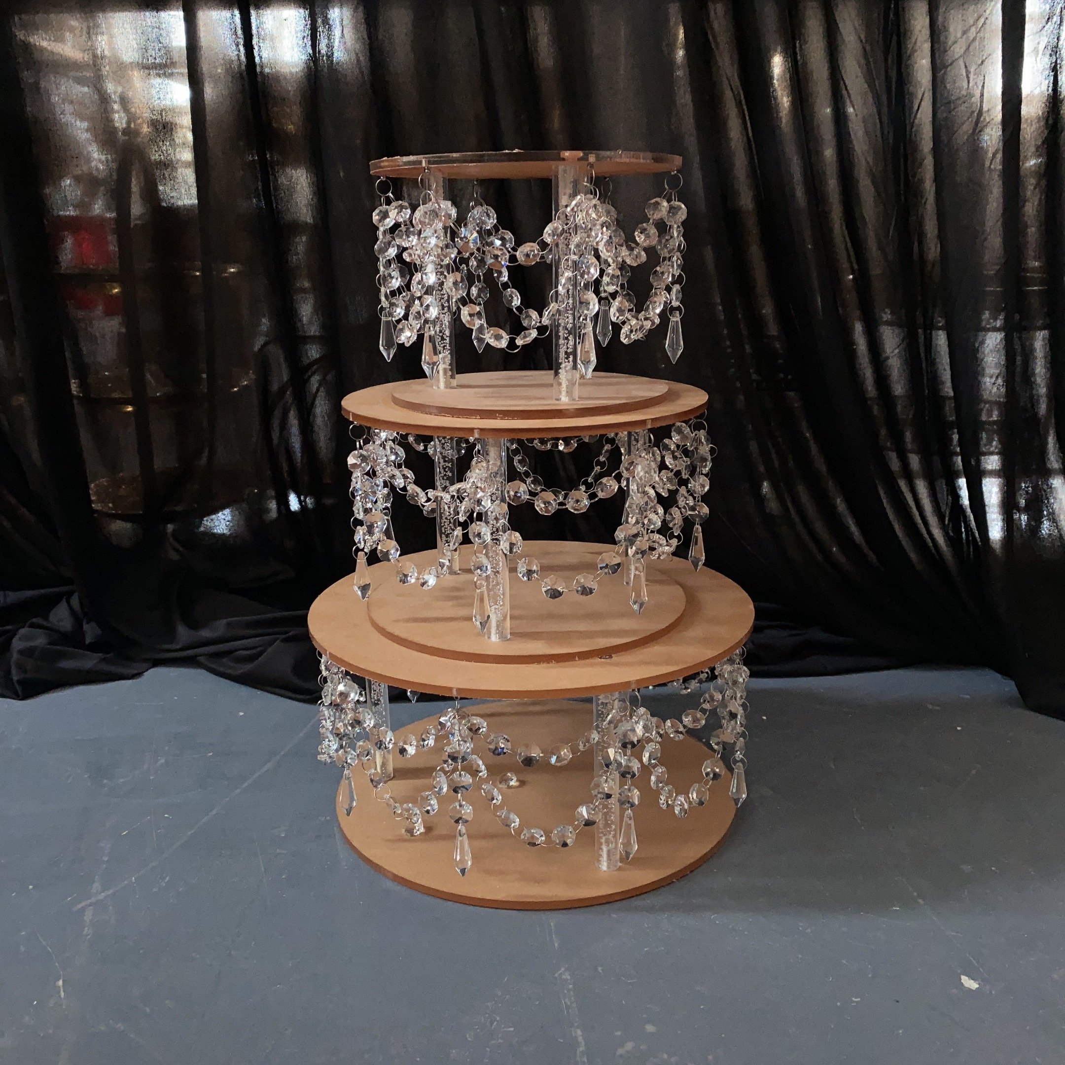 Hot Design Modern 3-Tier Acrylic Wedding Cake Stand High Quality Display Stand for Weddings Events