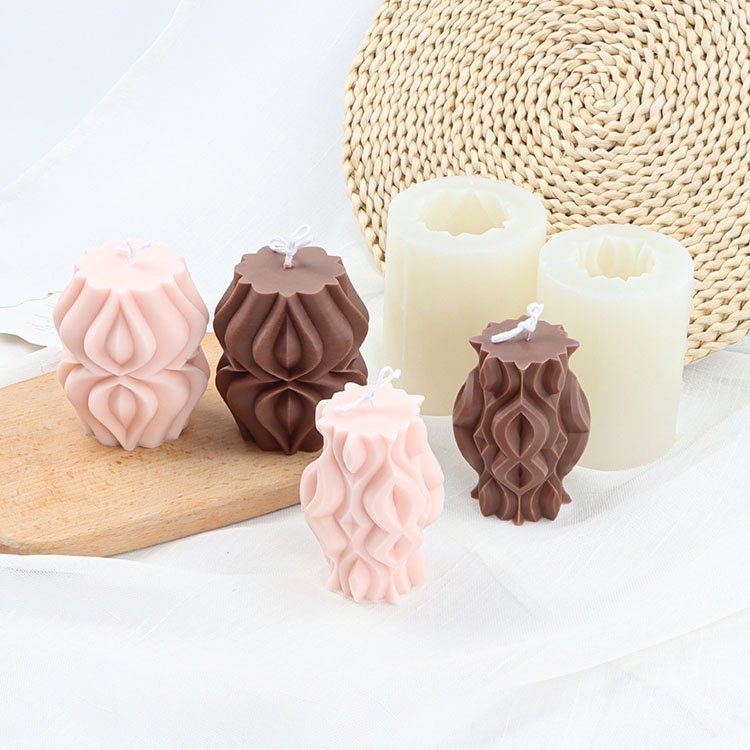 Twisted Striped Column Silicone Candle Mold Spider Striped Column Gypsum Decorations Casting Mold DIY Aromatherapy Candle Making
