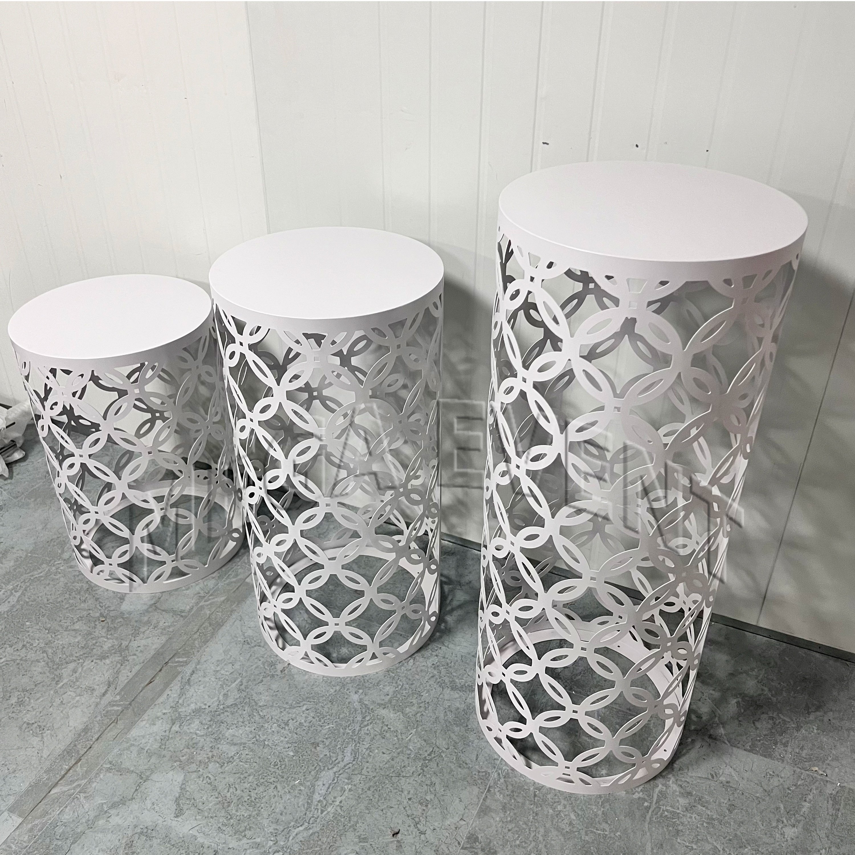 Wedding Decoration Stainless Steel Dessert Stand Wedding Plinths Pillar Cake Table For Party Supplies