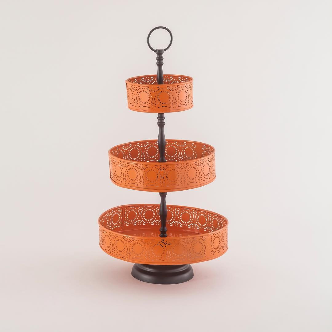 Wholesale Supply Cake Decorating Wedding Party Rotating Silver Round Metal Cake for birthday cake