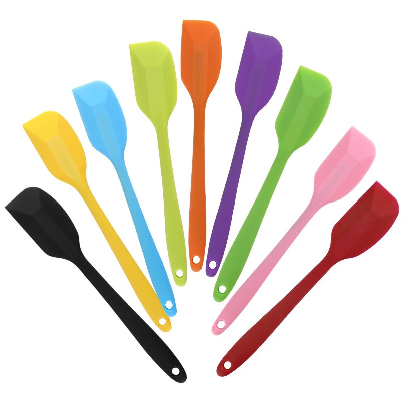 Wholesale Silicone Spatula Heat Resistant Food Grade kitchen tools Non-stick Scraper baking equipment tools cake set