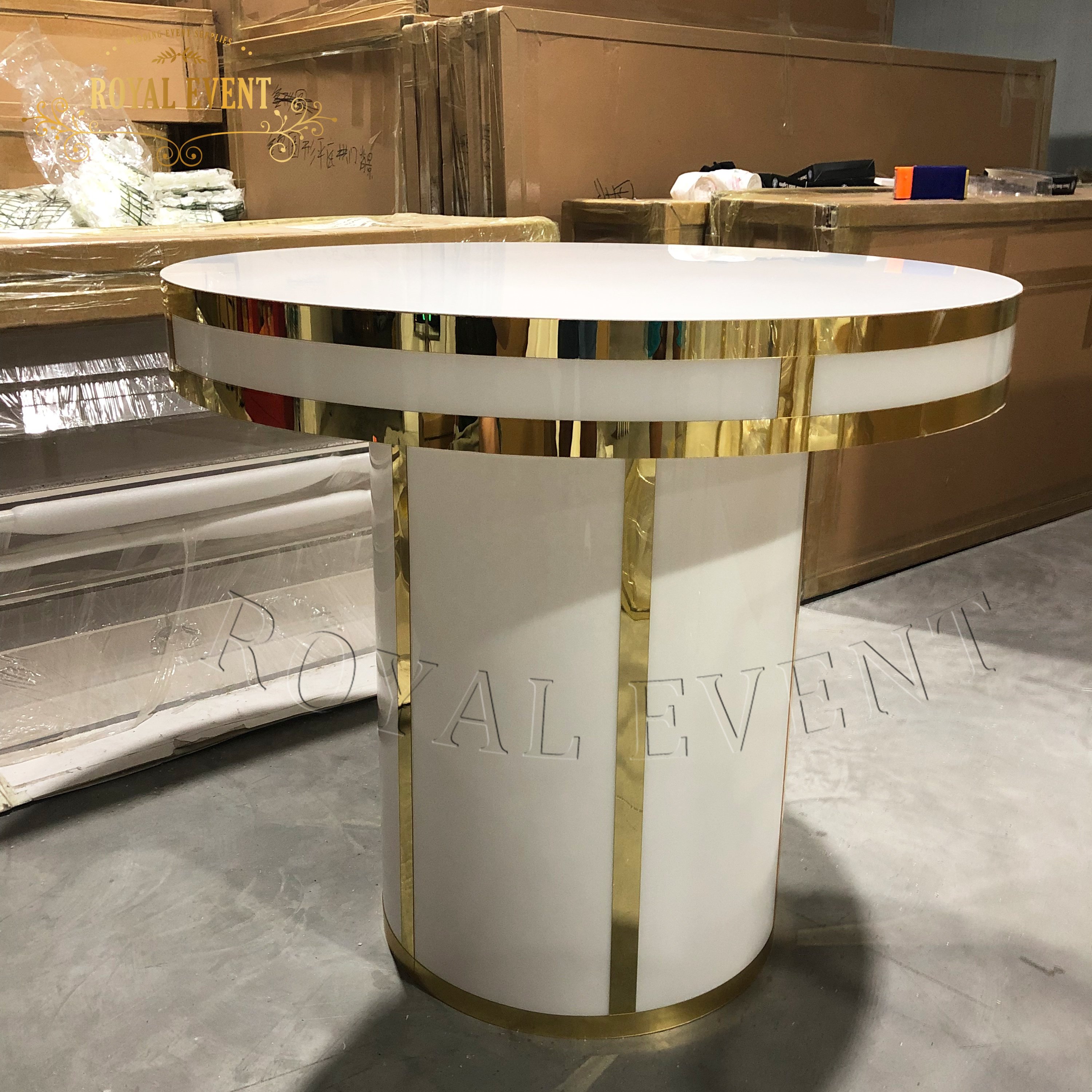 Wholesale Factory cake stand Round cake display table for events with LED Wedding decoration & supplier for party decoration