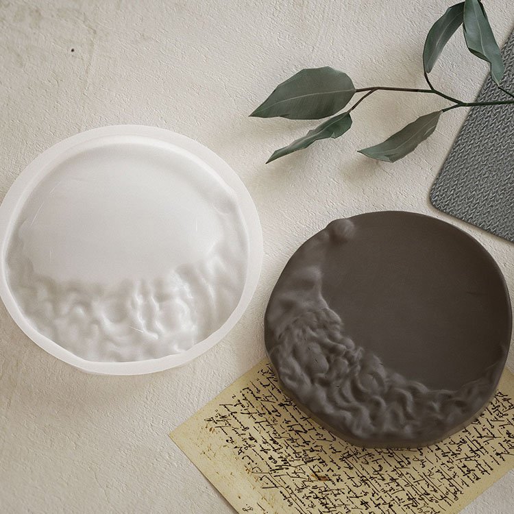 YS Moon Santa Claus Tray Silicone Molds Round Jewelry Display Tray Christmas Decorations Casting Mould DIY Gypsum Plate Making