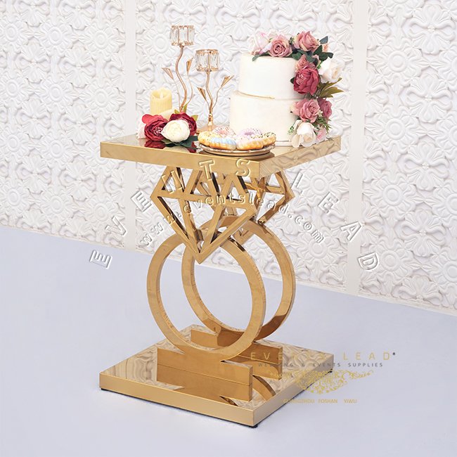 Shiny diamond shape luxury stainless steel cake table wedding gold table cake