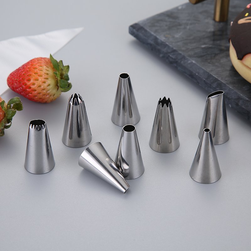 Hot Sale Stainless Steel Cake Nozzles Set DIY Cake Decorating Supplies Baking Piping Tips Nozzles