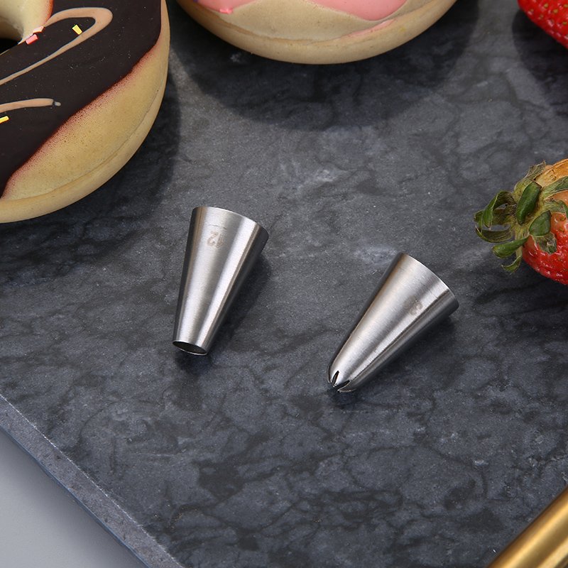 Hot Sale Stainless Steel Cake Nozzles Set DIY Cake Decorating Supplies Baking Piping Tips Nozzles
