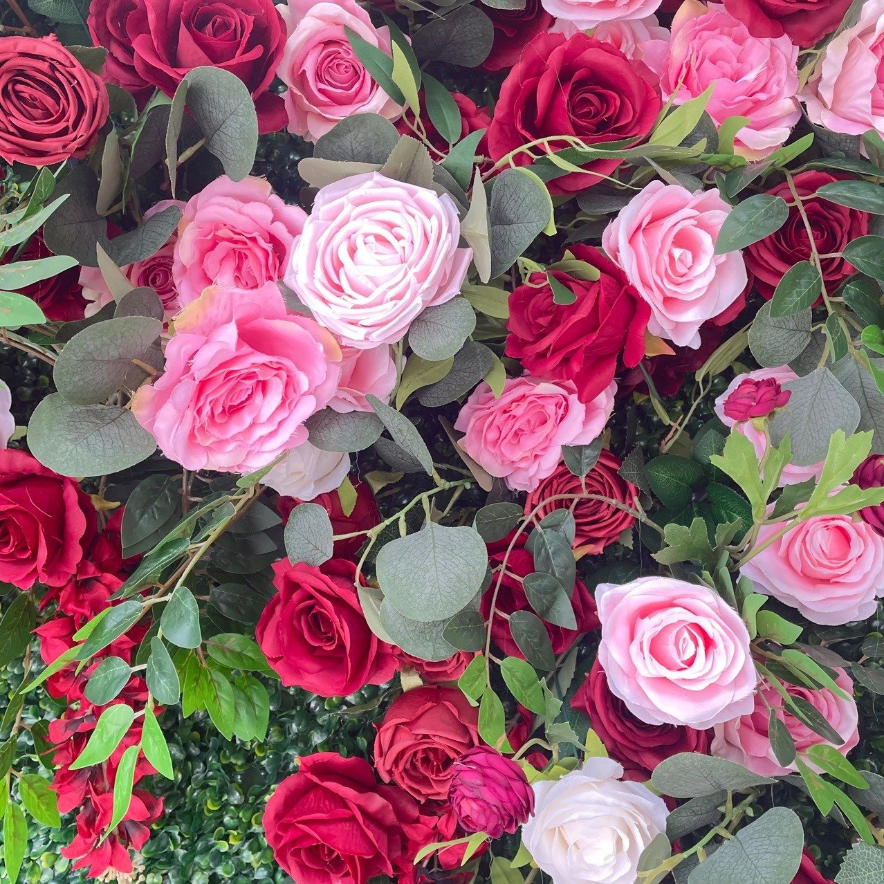 Fake Flower Wall Decor Paper Wedding Party Supplies Photo Backdrop for Bridal Shower Fabric Cloth Decorative Flower Wall