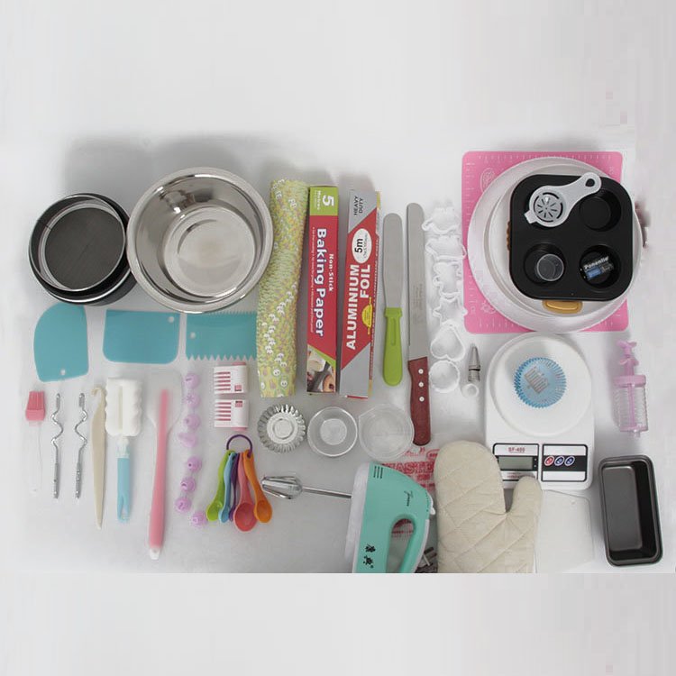 Kitchenware cake decorating set baking tools custom kids baking supplies plastic cake decorating supplies tools set