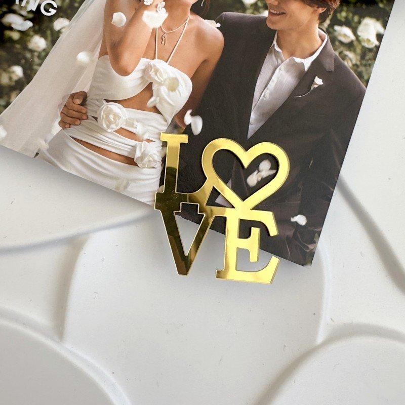 Factory Wholesale Valentine's Day Cupcake Toppers Gold Acrylic Cake Decorating Supplies Happy Valentine's Day Letter Cake Topper