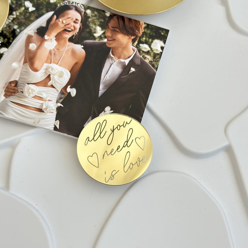 Factory Wholesale Valentine's Day Cupcake Toppers Gold Acrylic Cake Decorating Supplies Happy Valentine's Day Letter Cake Topper