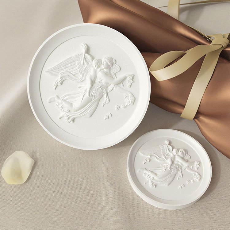 Embossed Angel Tray Plaster Silicone Mold DIY Aromatherapy Candle Diffuser Stone Jewelry Display Tray Drip Glue Mold Craft Decor