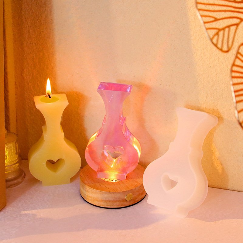 Easter Series DIY Drop Glue Silicone Mold Little Bunny Scented Candle Love House Cat Plaster Decorative Silicone Mold for Home