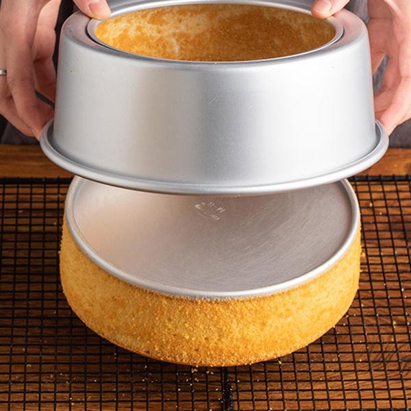 Custom Logo Mini Bundt Cake Mould Aluminum Alloy Deep Round Cake Pan Baking Supplies with Removable Bottom for Decoration