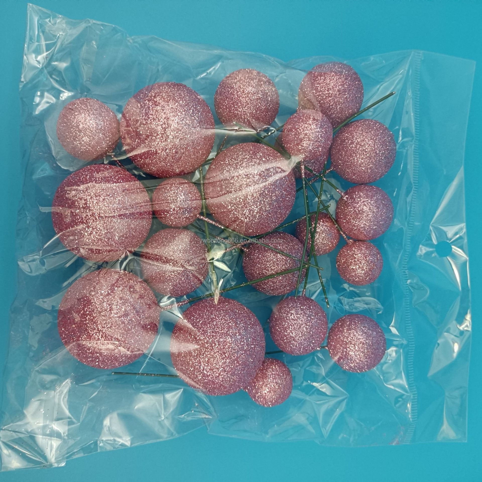 20pcsVersatile Foam Picks and Cake Decoration Kits with Gold and Silver Balls for Creative Baking and Festive Occasions