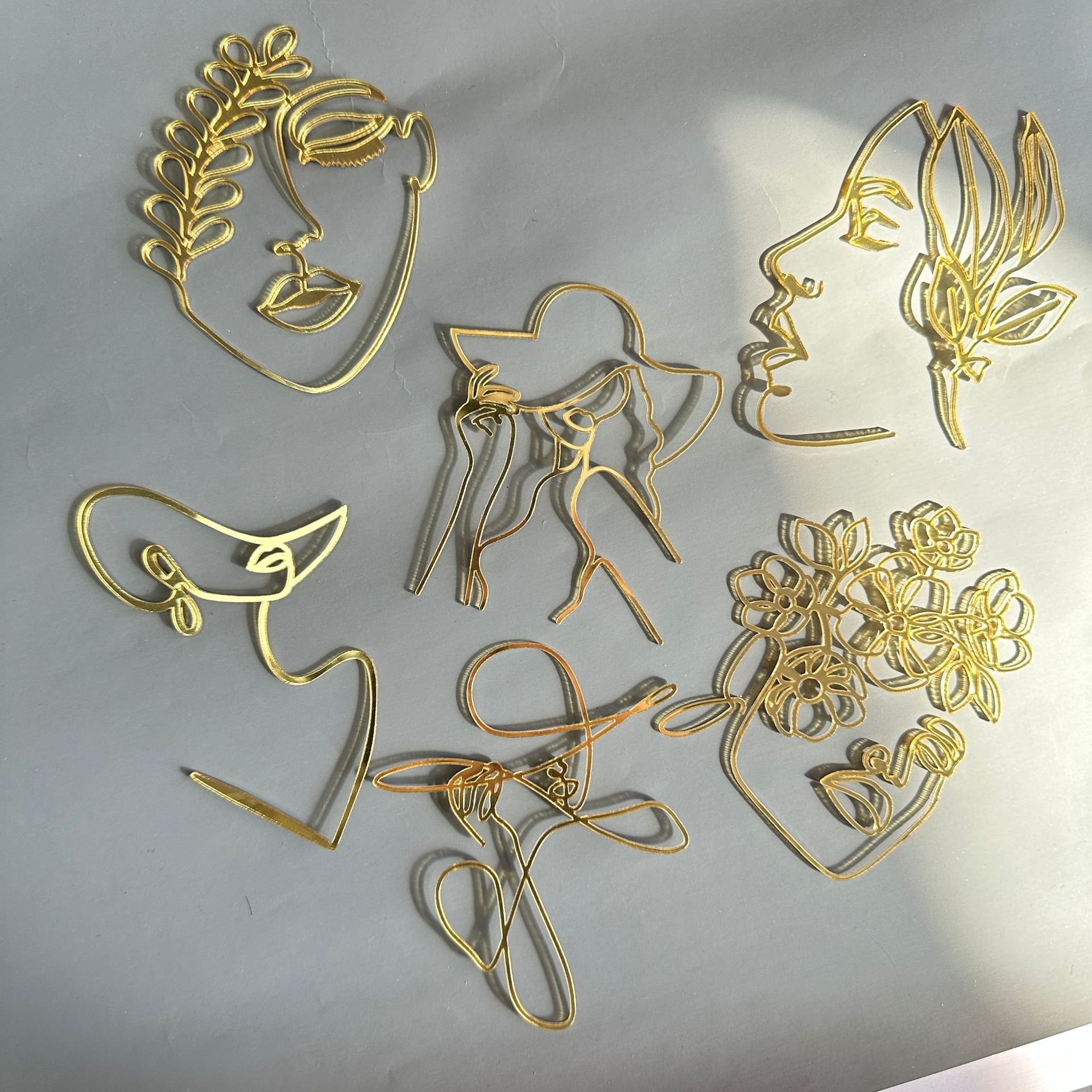 Ins style Small Face Acrylic acrylic cake topper cake decoration Minimalist woman Face Cake Topper
