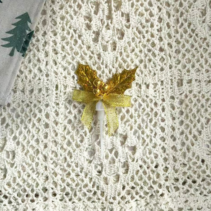 Christmas decoration manufacturers directly supply christmas grass circle leaf cake card party supplies christmas cake topper