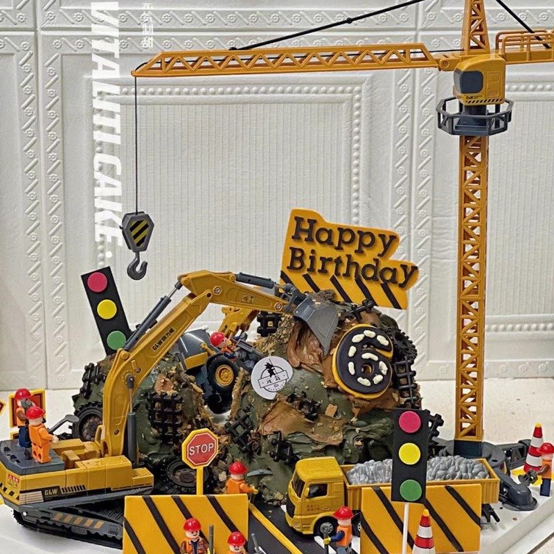 0-9 Birthday Tractor Truck Decor for Kids' 1st Christmas and Baby Shower Cakes Construction-Themed Cake Topper Set