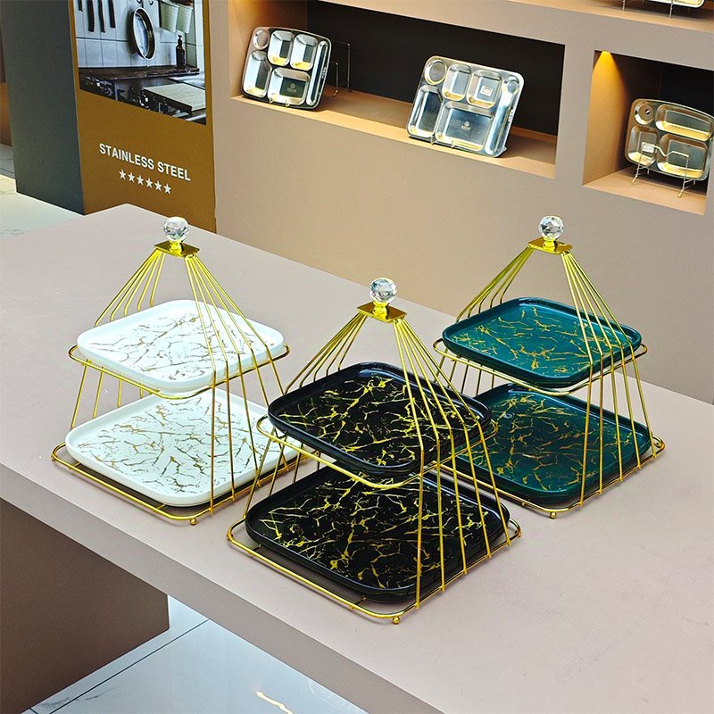 New Sale Luxurious Golden Storage Rack Dessert Cakes Display Iron Bird Cage Triangle Cake Stand