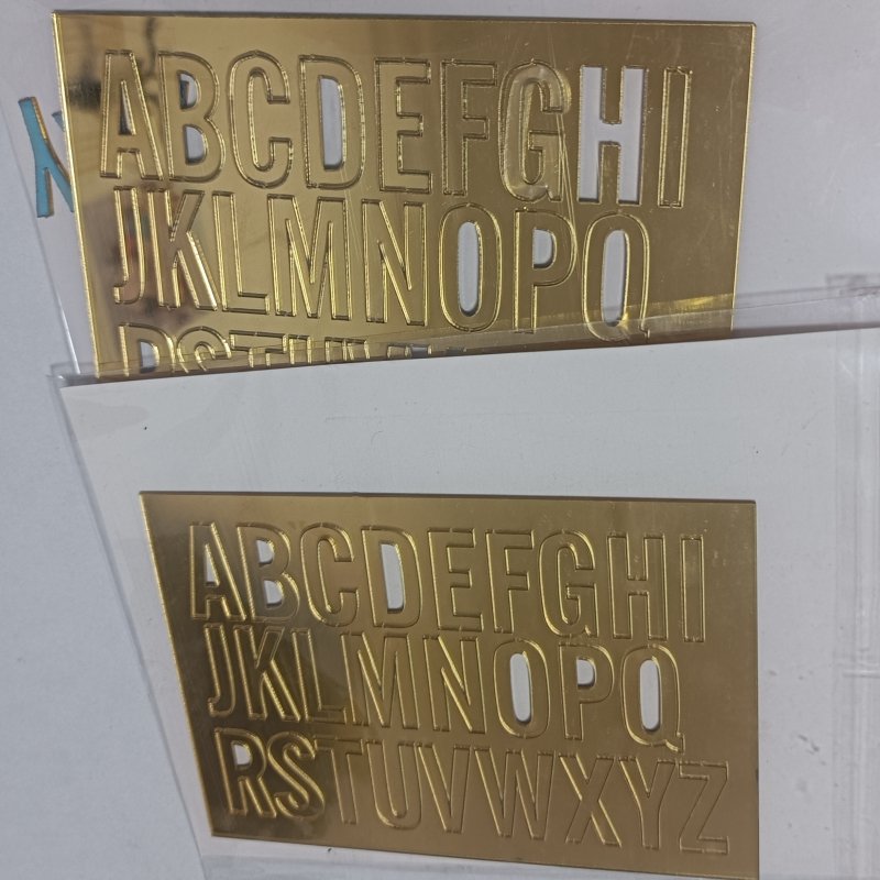 New arrival Mirror A-Z Alphabet gold sticker set acrylic cake topper for Various Party Decor Pastry Cookies Topper Decoration